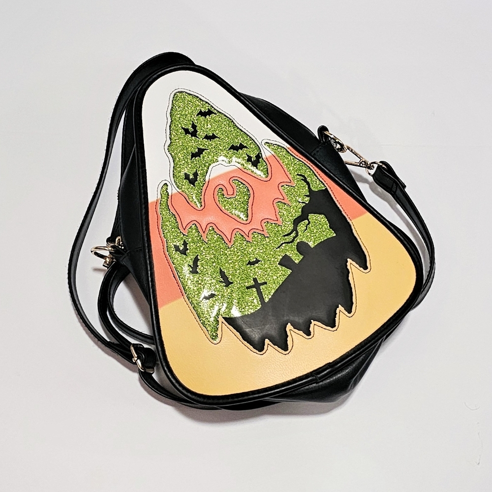 LOVE PAIN & STITCHES PUMPKIN KULT CANDY CORN SHAPE HALLOWEEN CROSSBODY P…